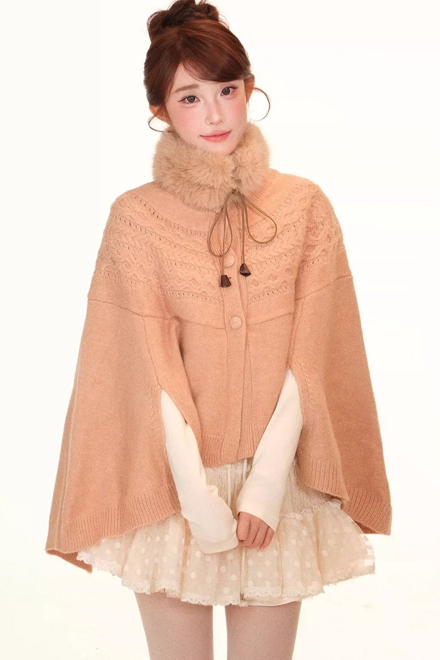 Camel Twisted Wool Knit Cape and Furry Scarf Set