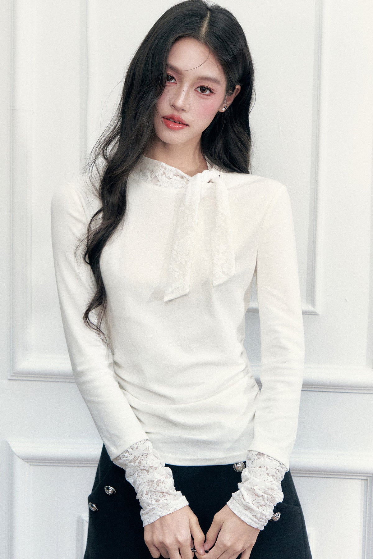 Lace-Up Ruched Long Sleeve T-Shirt