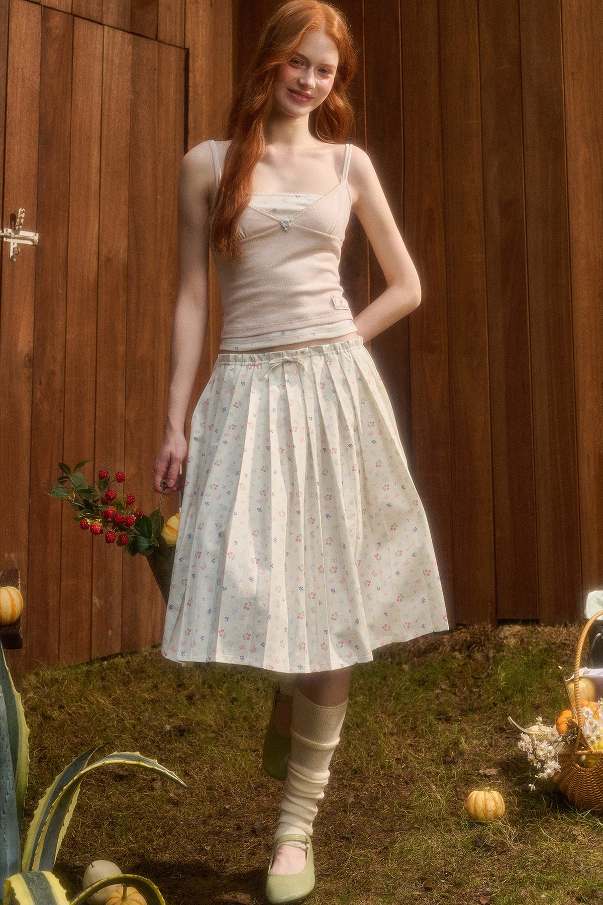 Hoodie and Pleated Skirt Set-Up
