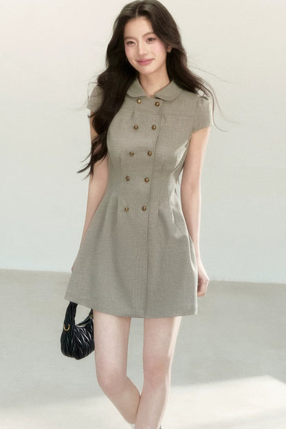 Retro-Preppy-Kleid mit Puppenkragen