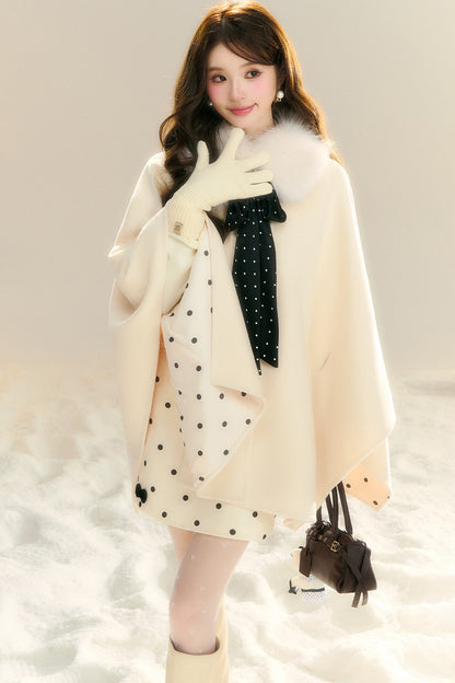 Miu 스타일 물방울무늬 케이프