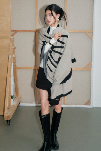 Beige Knitted Letter Shawl