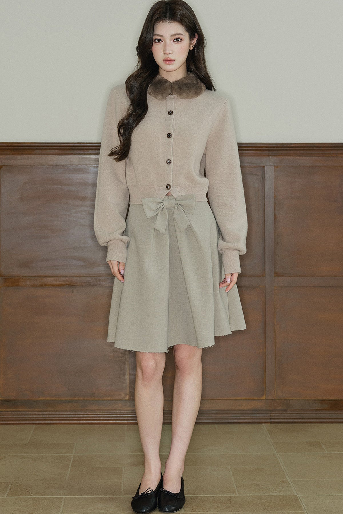 Cardigan en maille à col en fourrure contrastante