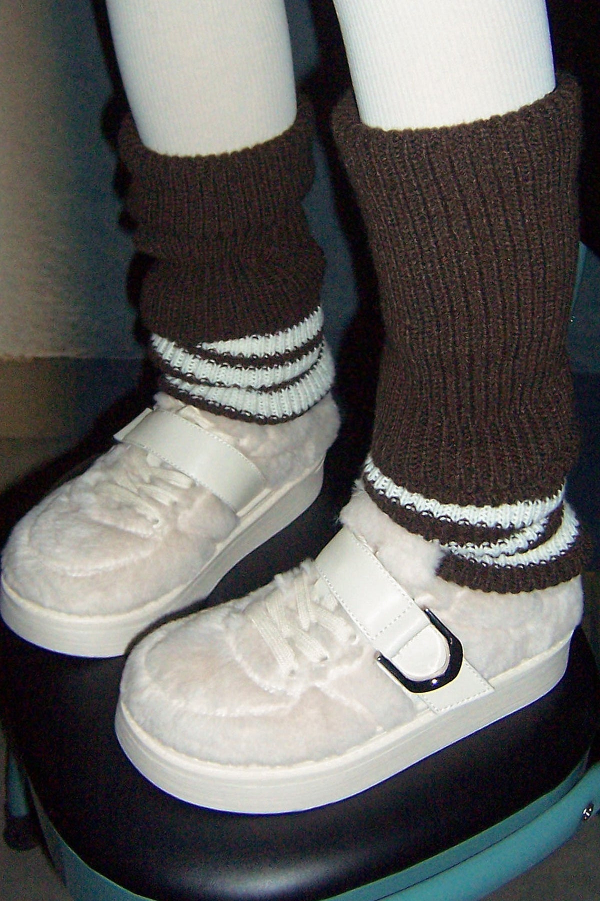 Sneakers morbide e pelose con suola spessa