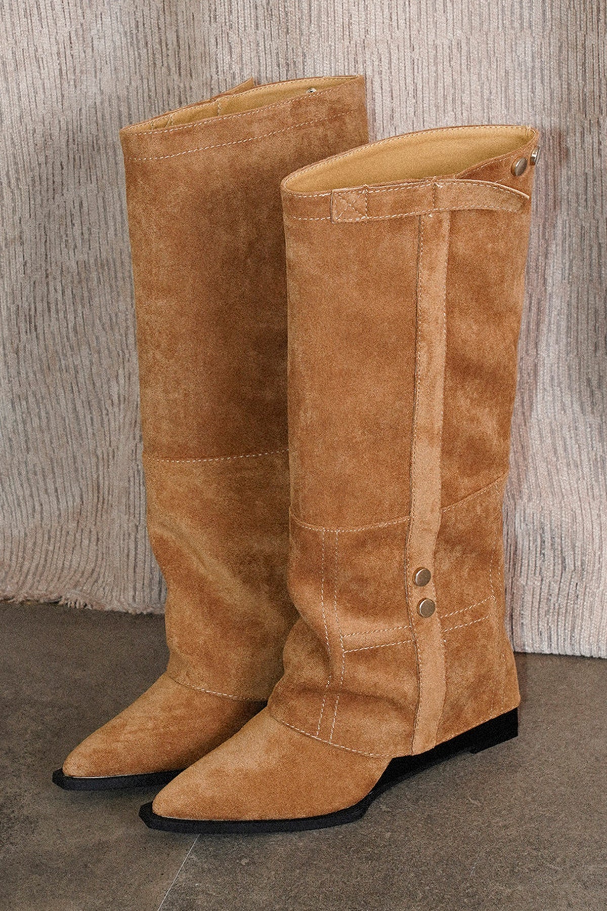 Pointed Toe Slouchy Boots