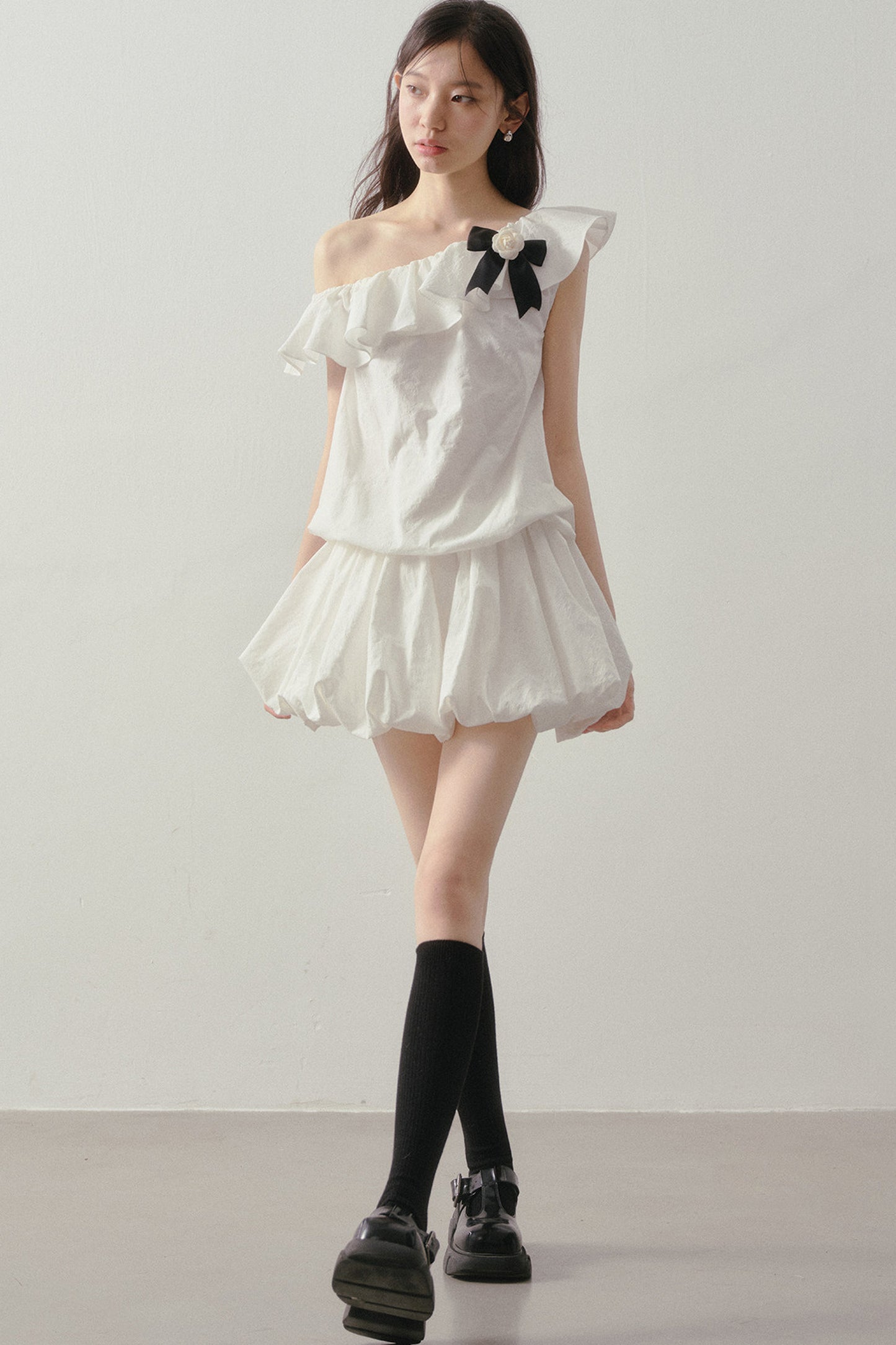 Off-Shoulder Ruffle Bowknot Dress