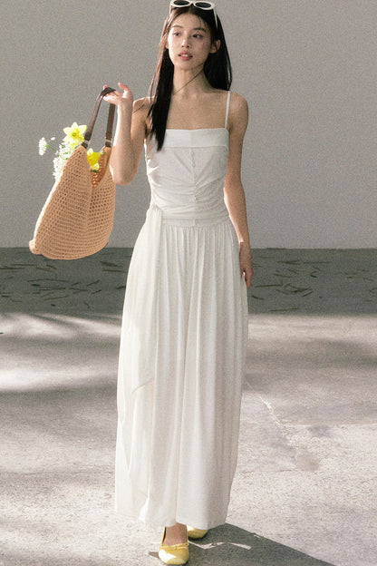 Plissiertes Trägerkleid aus Lyocell