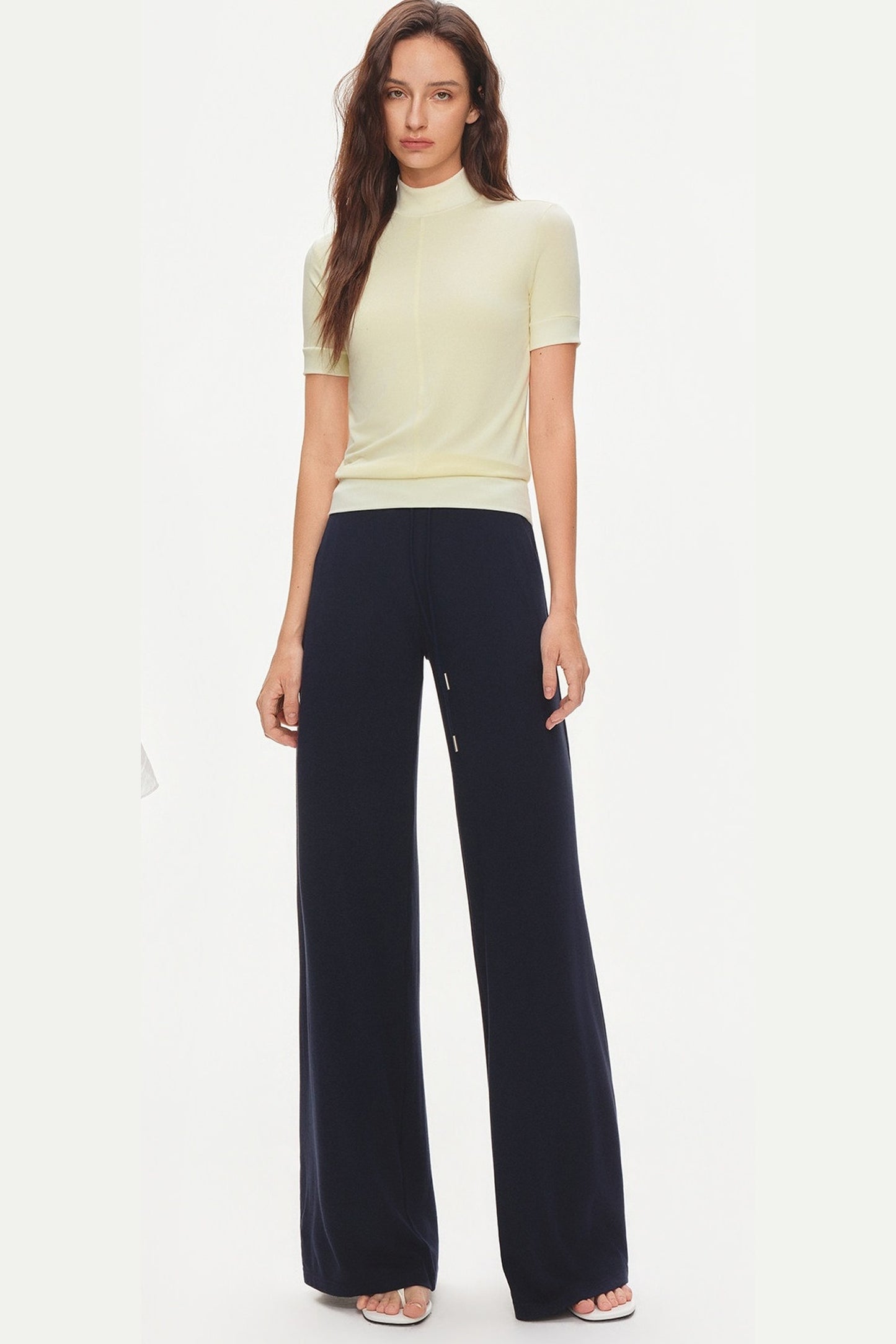 Tencel-Modal-Bluse mit halbhohem Kragen