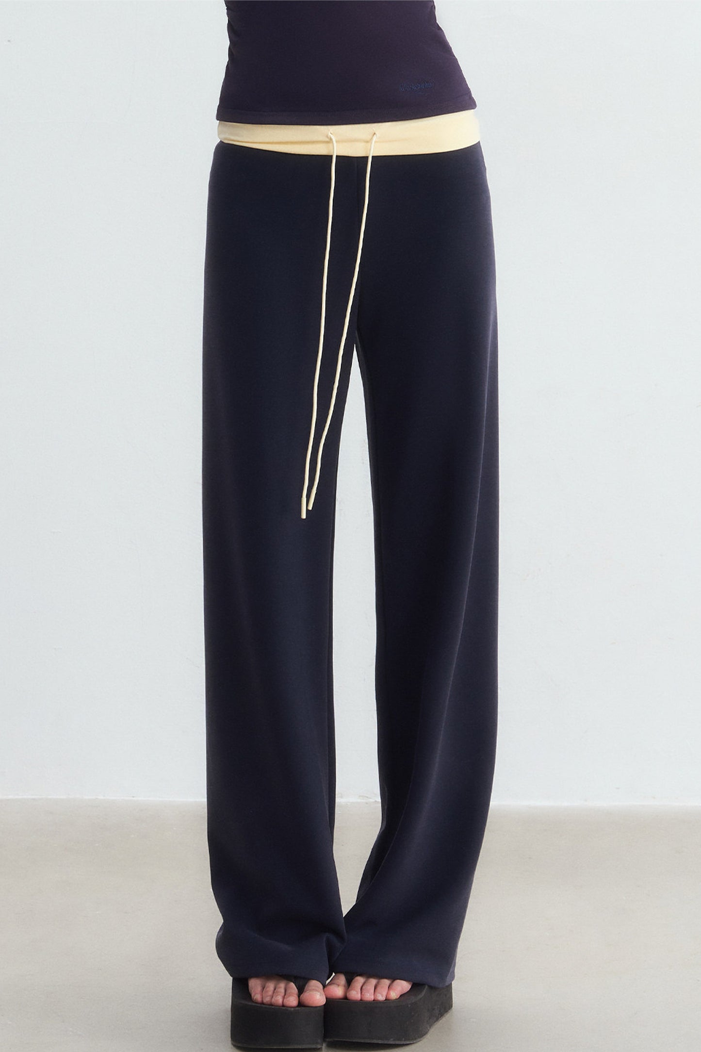 Color-Blocked Waistband Drawstring Wide-Leg Pants