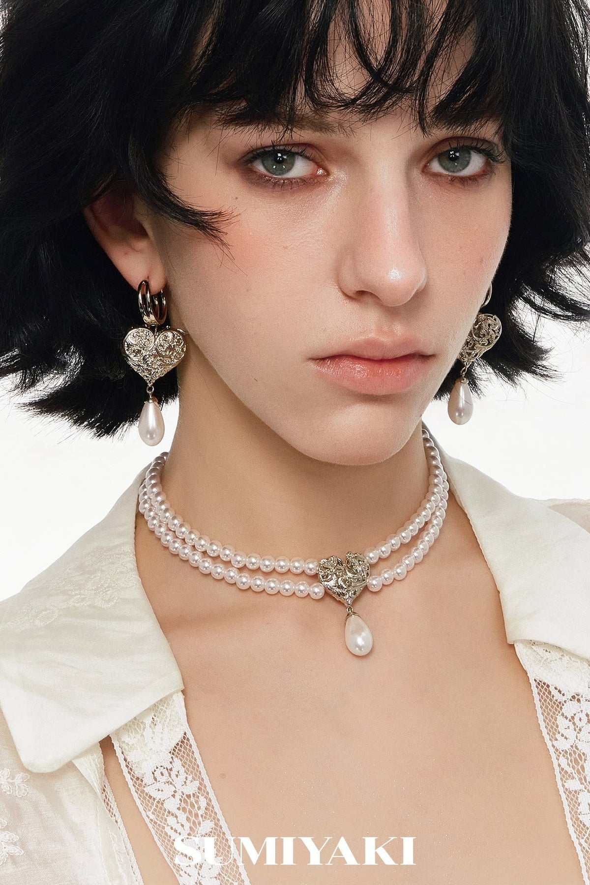 Double Layer Embossed Heart Pearl Necklace