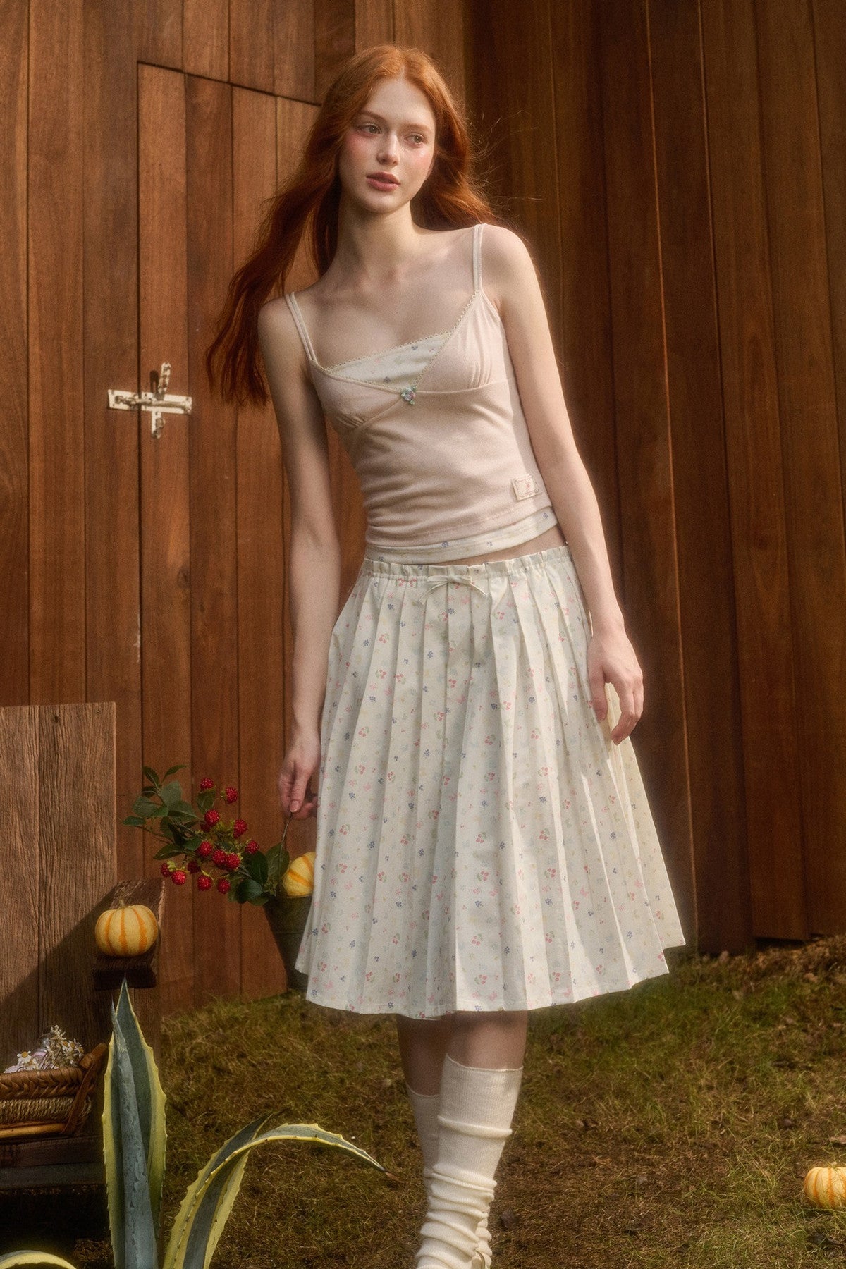 Hoodie and Pleated Skirt Set-Up