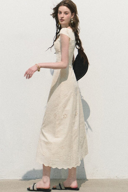 Trägerkleid mit französischer Spitze