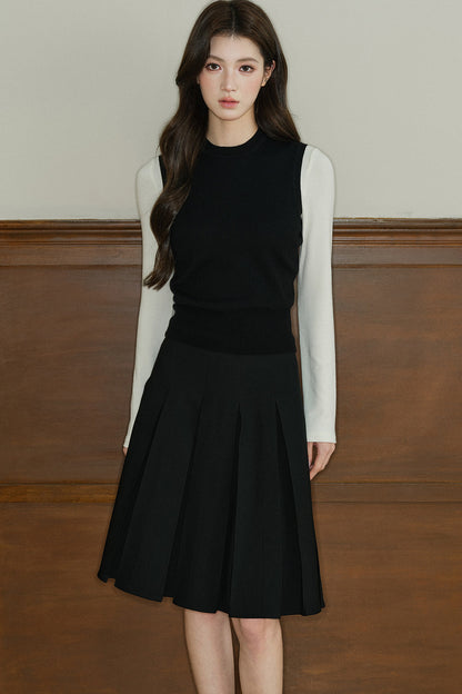 Long-Sleeved Round-Neck Knit Base Layer Top