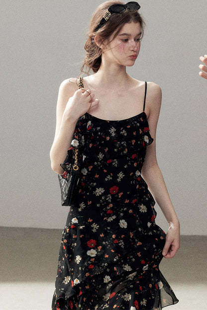 Robe à fines bretelles en mousseline à fleurs