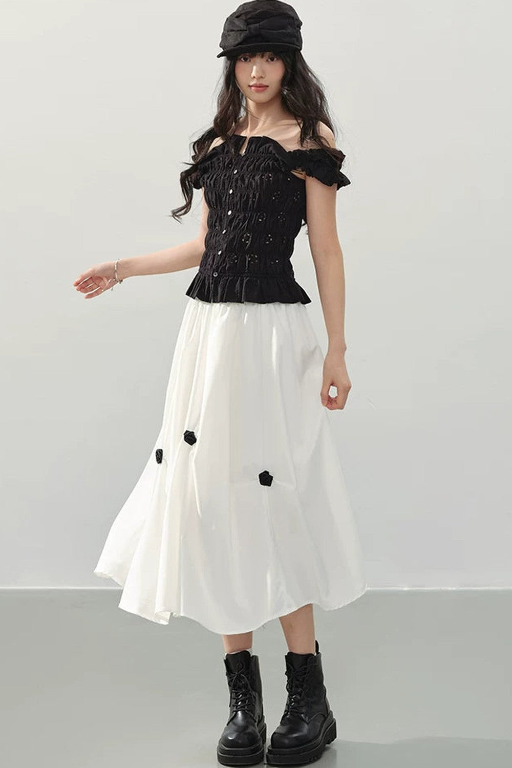 Flower Shadow Pleated Skirt