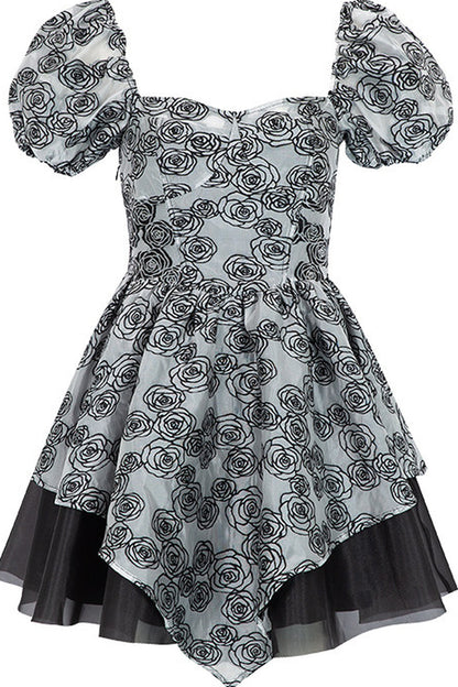 Teepausen-Kleid mit Puffärmeln