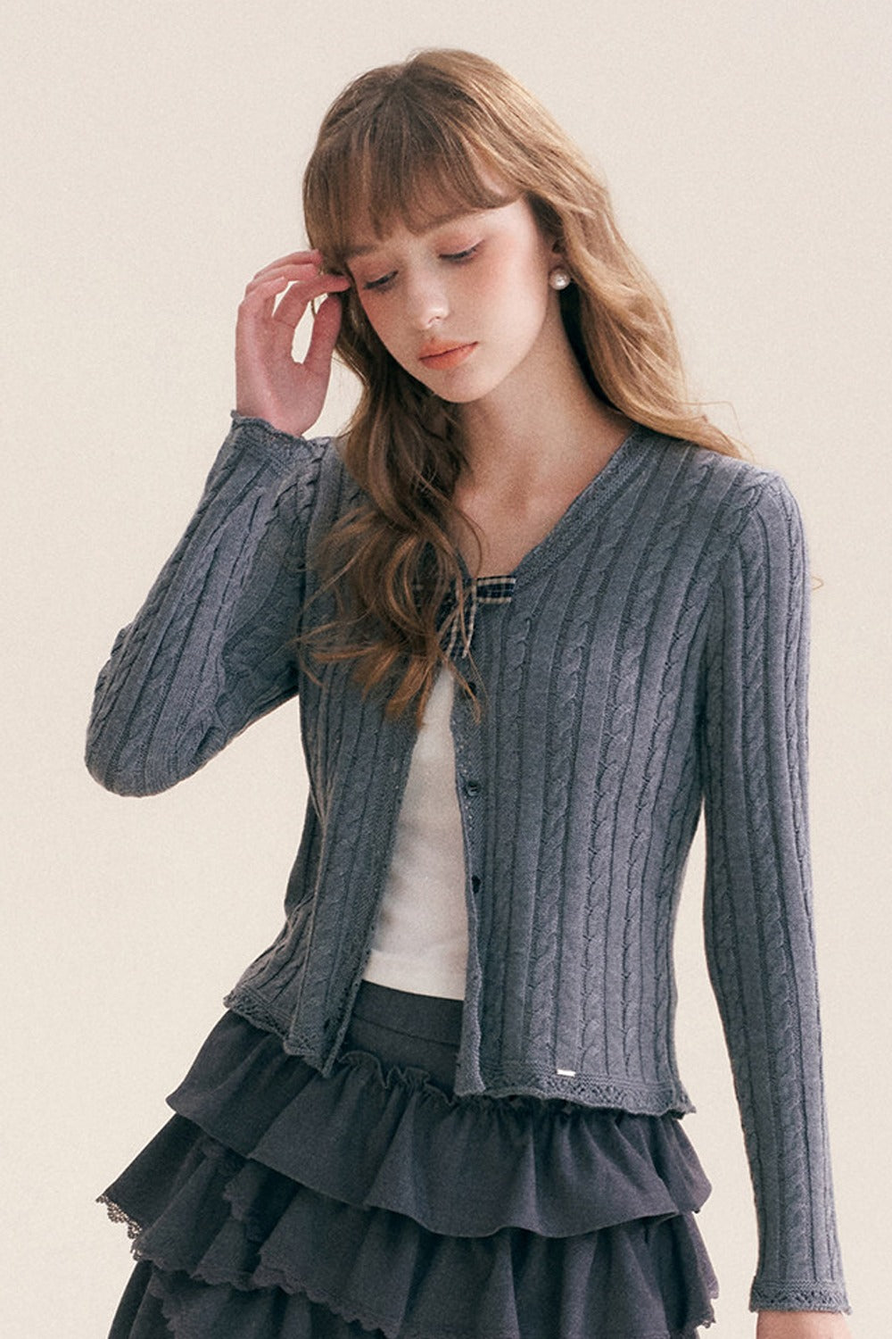 Cardigan à col en V à carreaux avec nœud