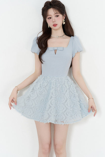 Robe élégante bleue en tulle