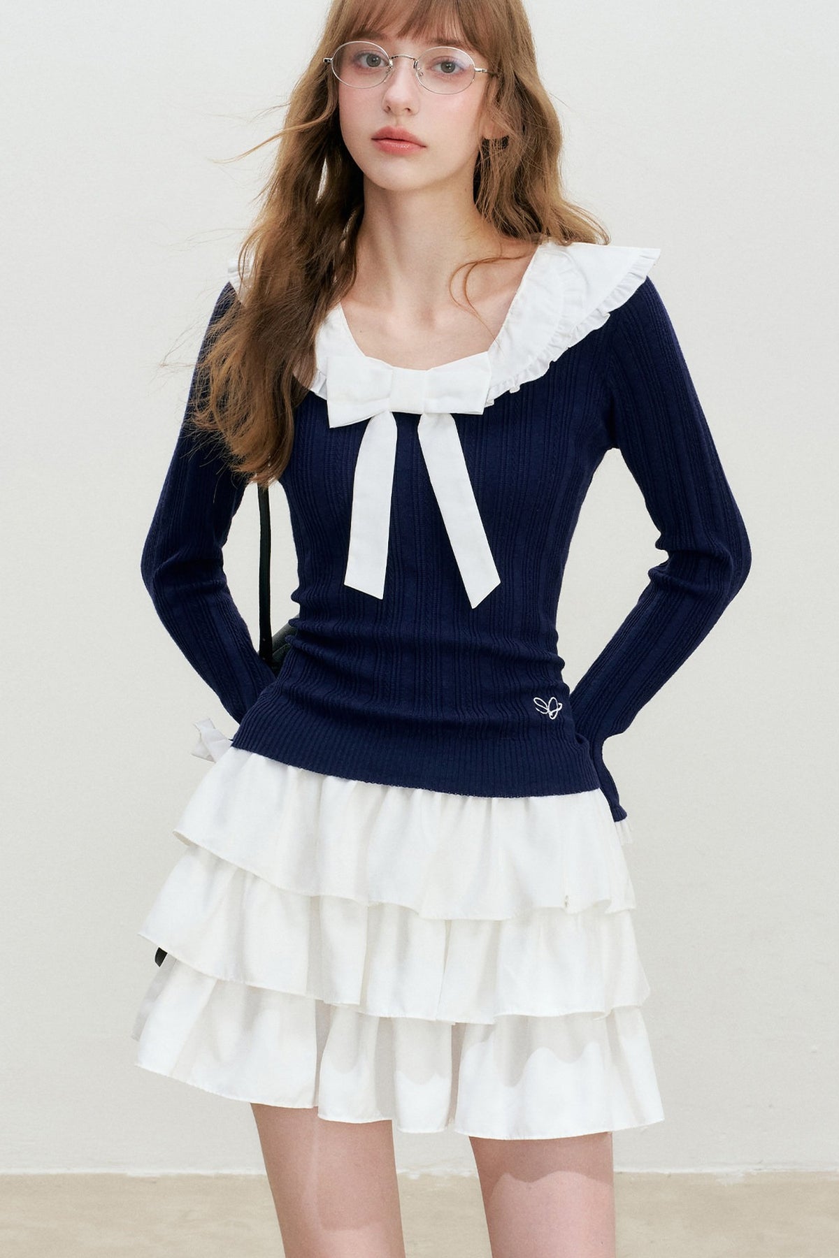 Doll Collar Detachable Bow Knit Top