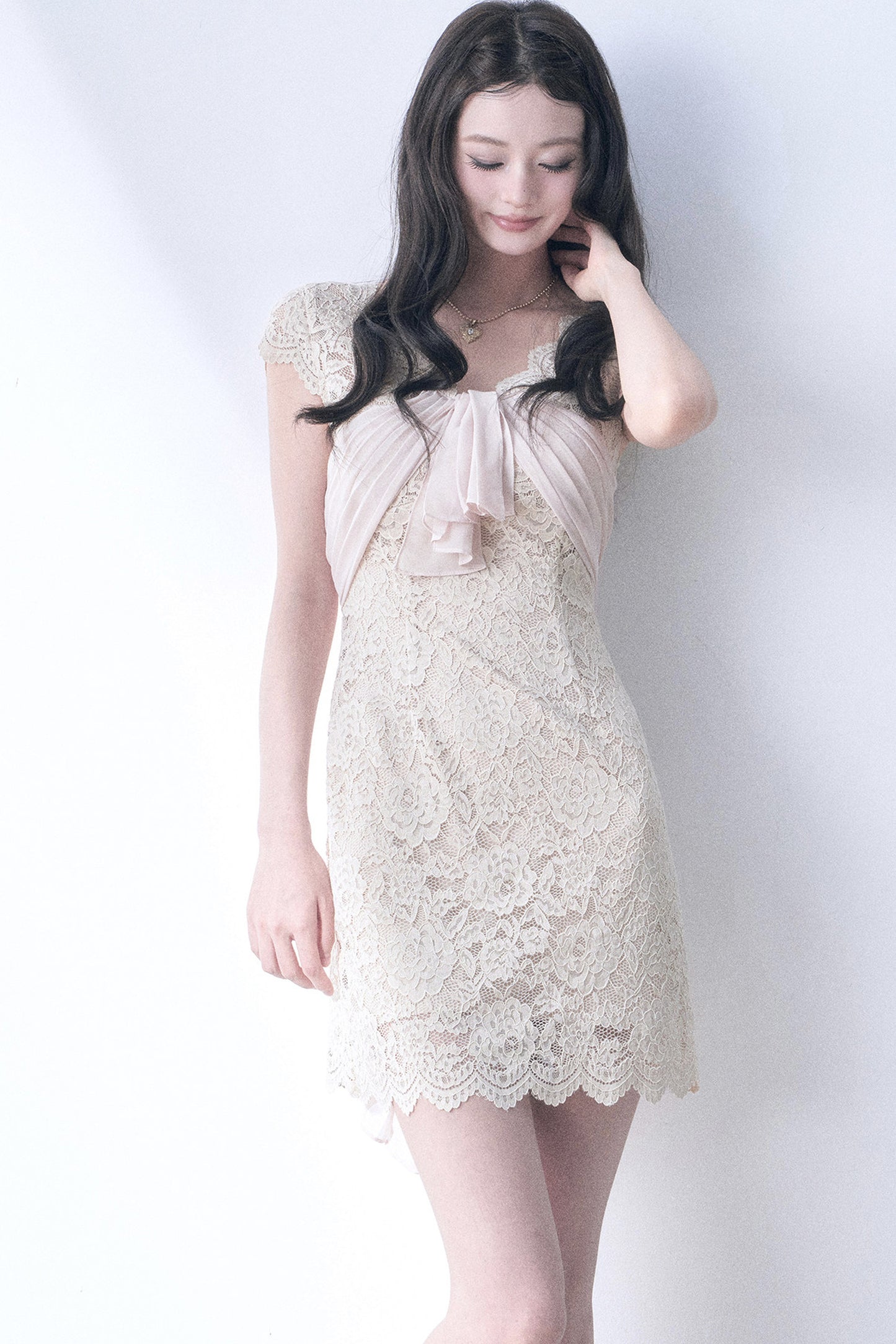 Elastic Lace Waist-Cinching Dress