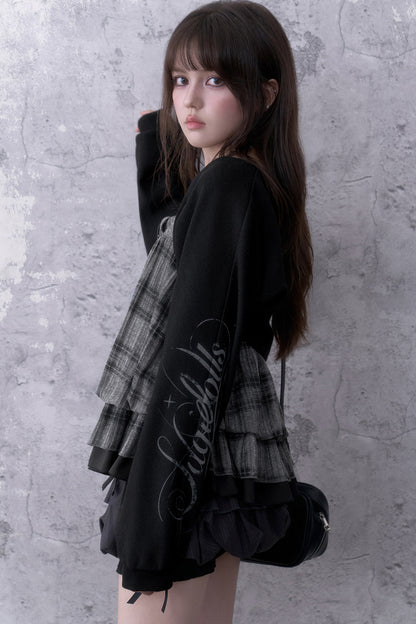 Loose Dark Print Knit Top
