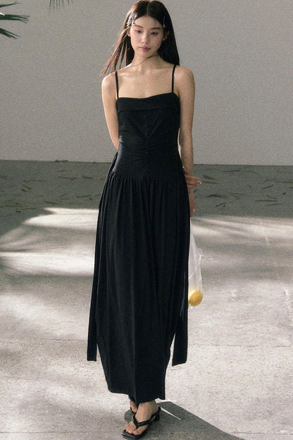 Plissiertes Trägerkleid aus Lyocell