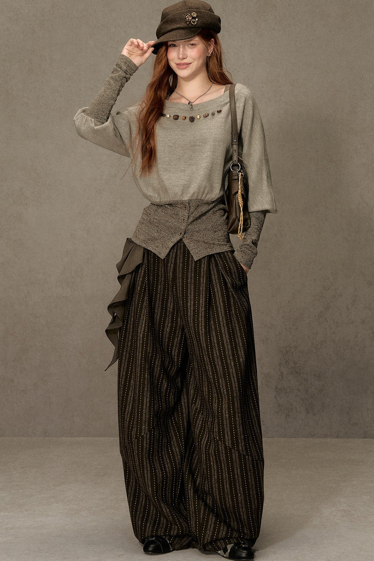 Hazelnut Lantern Pullover Sweatshirt