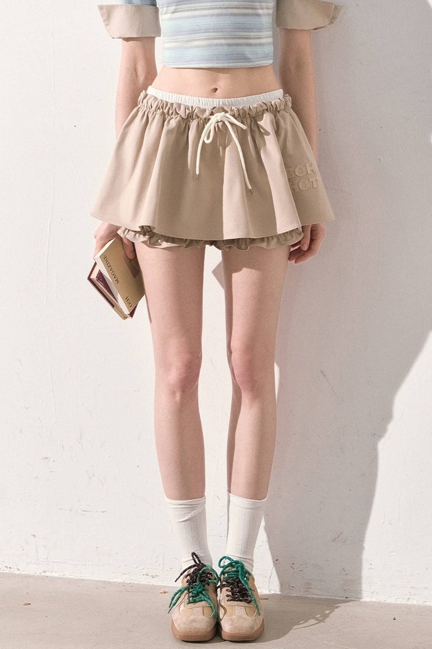 Embroidered Low-rise Drawstring Puff Skirt
