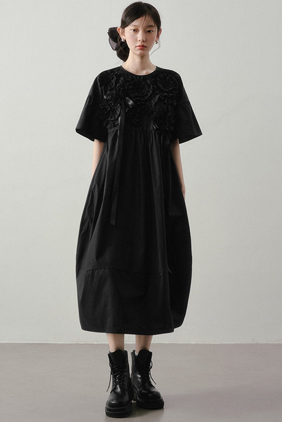 Heavy-Duty Three-Dimensional Floral Dress