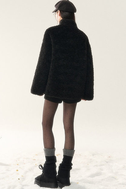 Thick Fur Integrated Jacket and Pants Set-Up