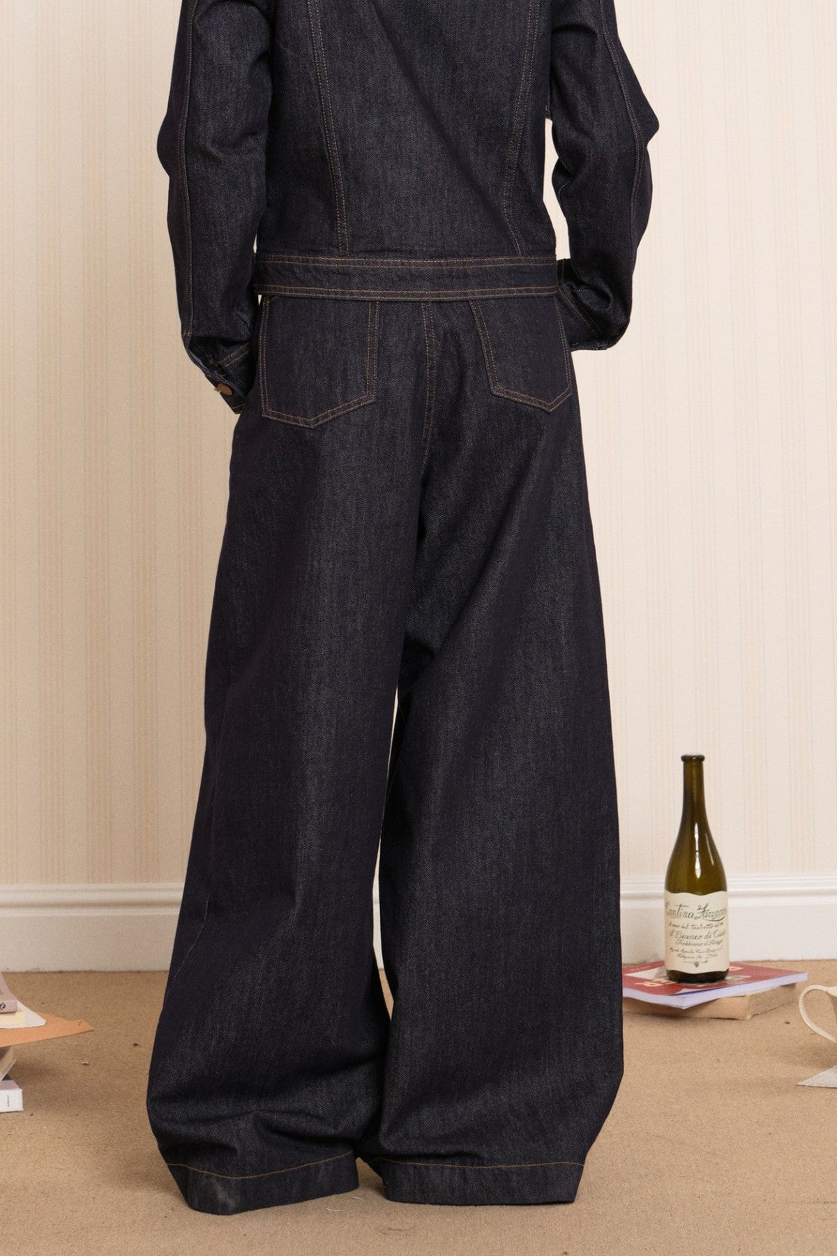 Loose Raw Denim Wide-Leg Jeans