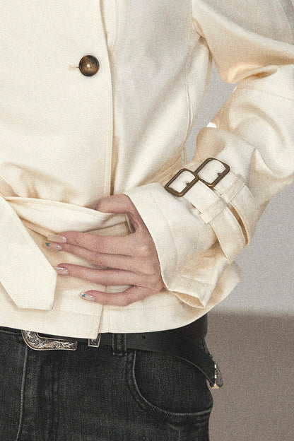 Gabardina de lino blanco cremoso