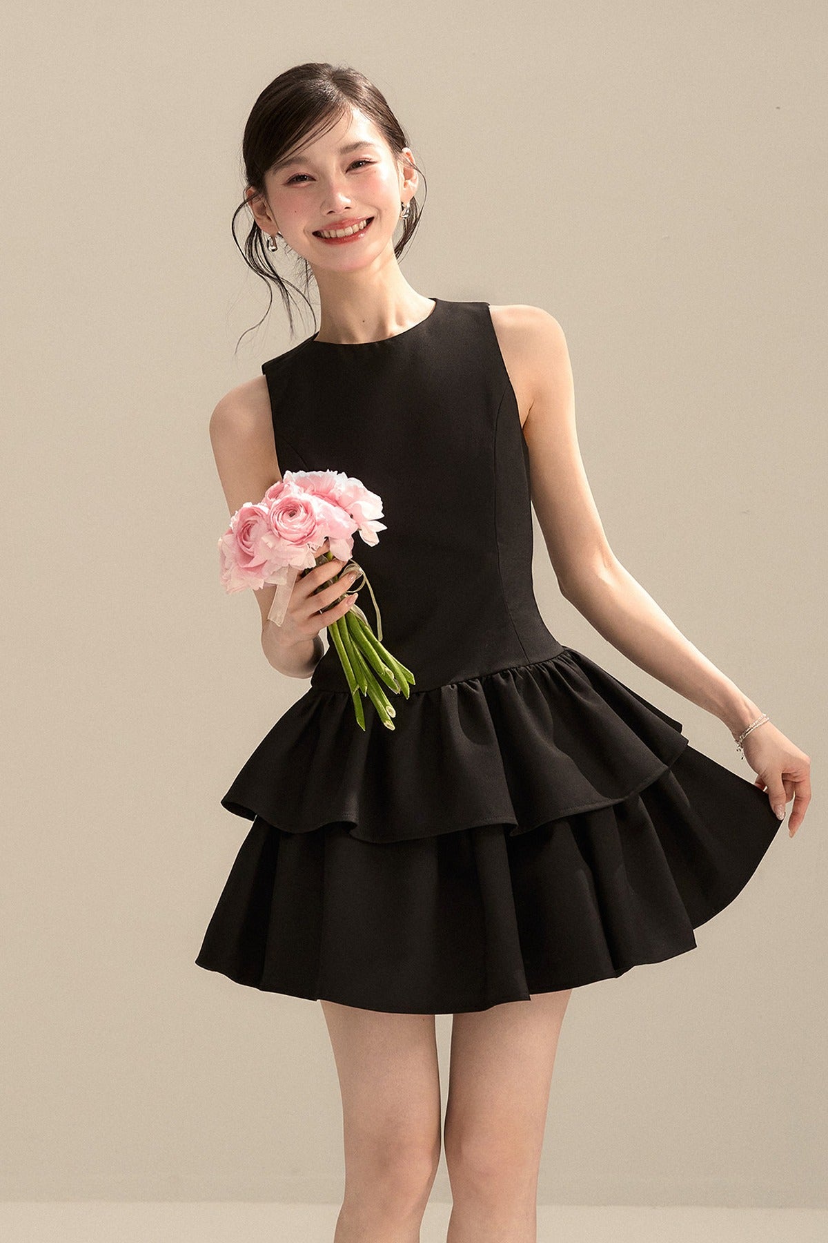 Black Sleeveless Puffy Tank Dress
