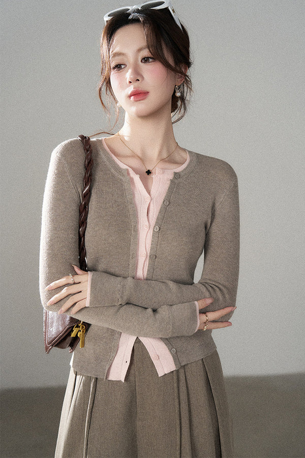 Short Color-Blocked Knit Cardigan