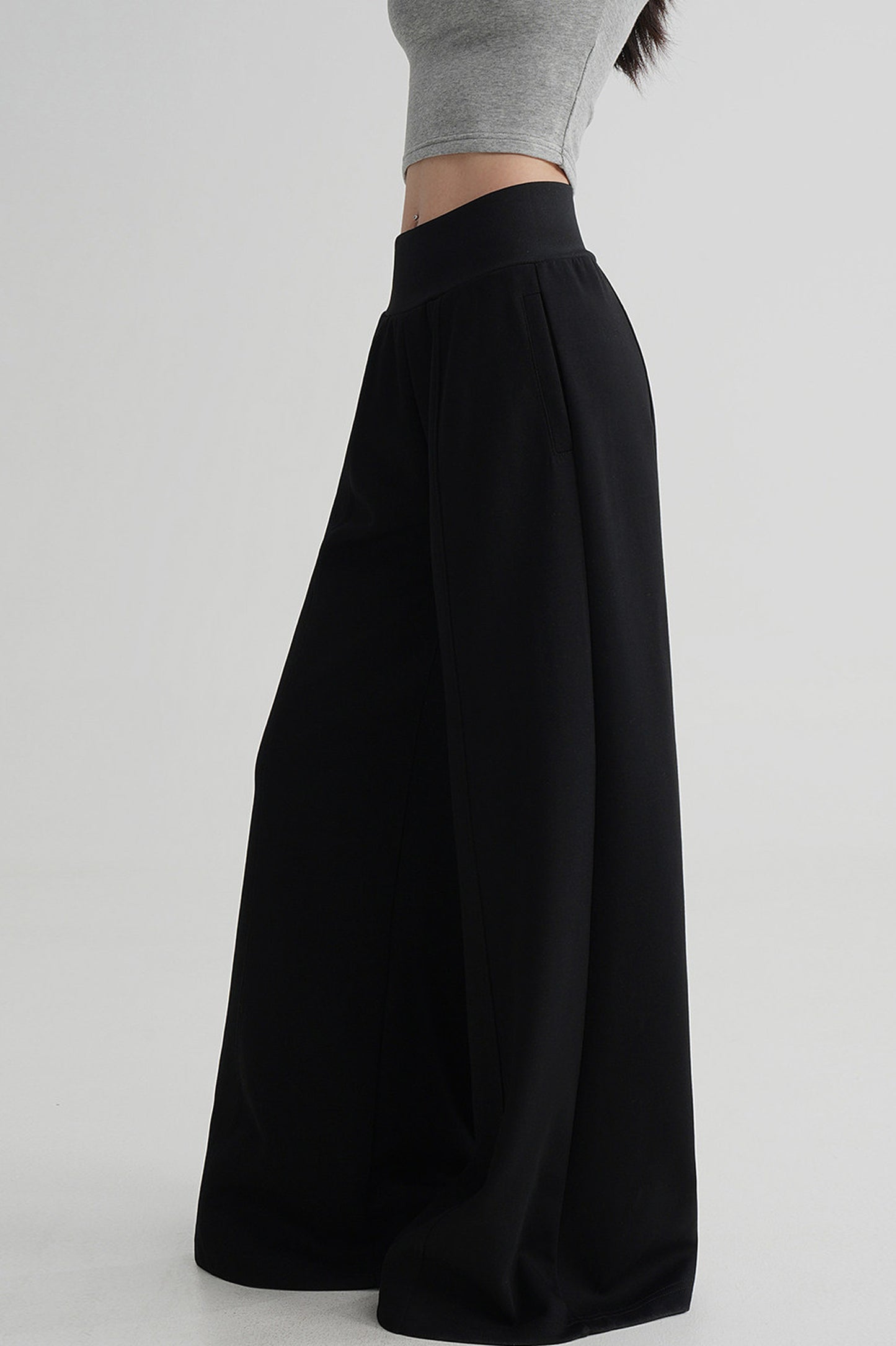 Pantaloni svasati eleganti a vita alta