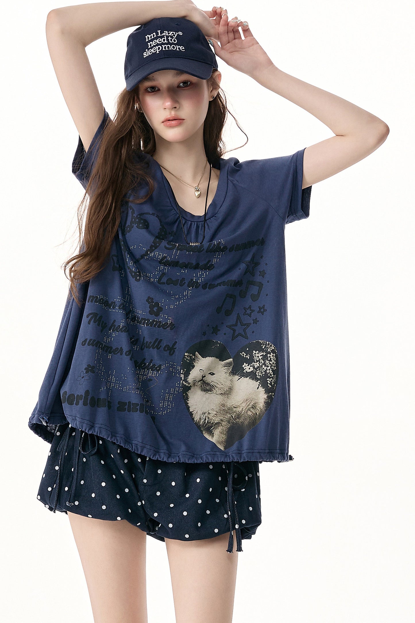 Kurzarm-T-Shirt mit Katzenprint und Kordelzug