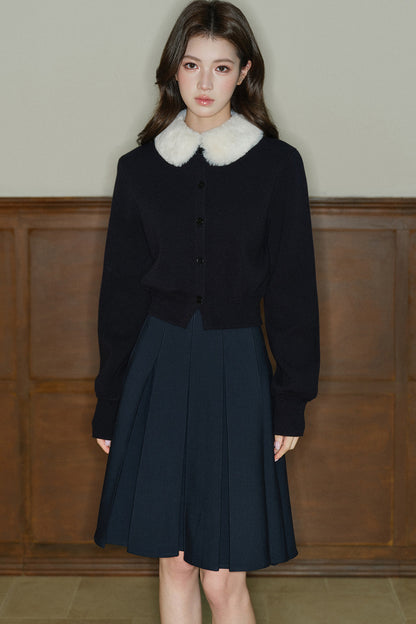 Cardigan en maille à col en fourrure contrastante