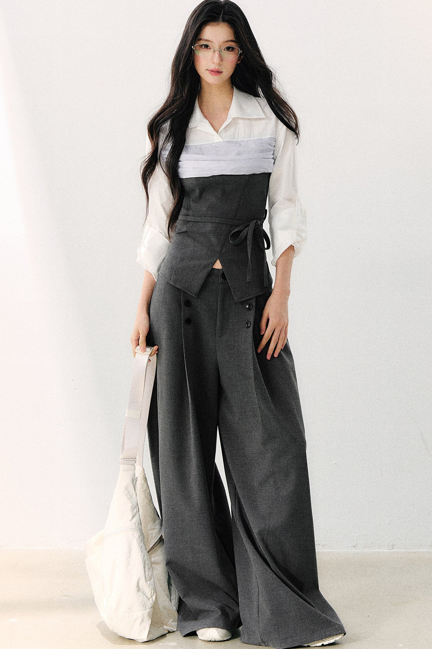 Lapel Faux Two-Piece Tie Shirt