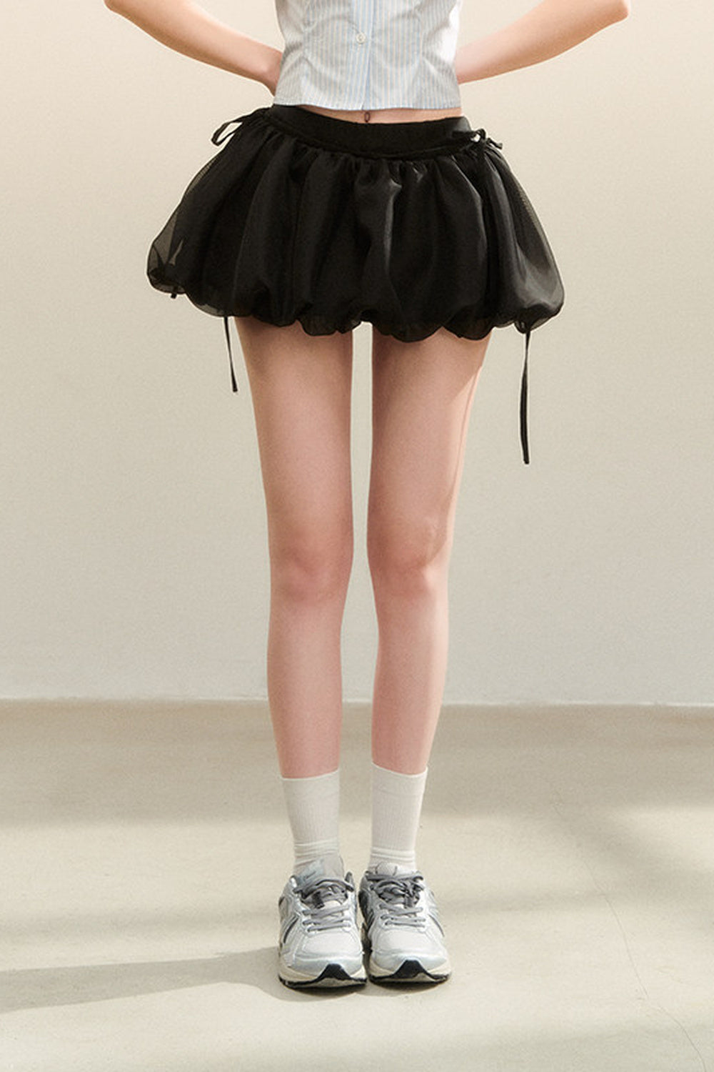 Floral Ruffle Short Skirt