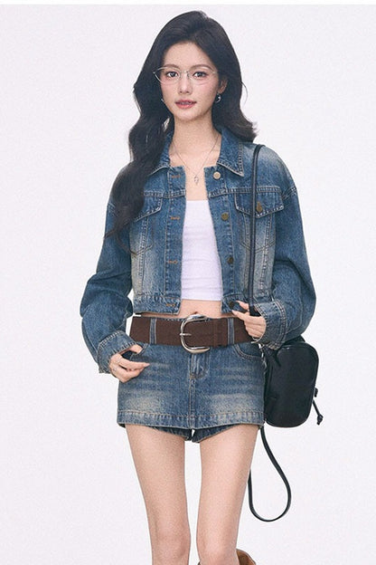 Ensemble 3 pièces avec veste courte en denim, pantalon à ourlet arrondi et haut
