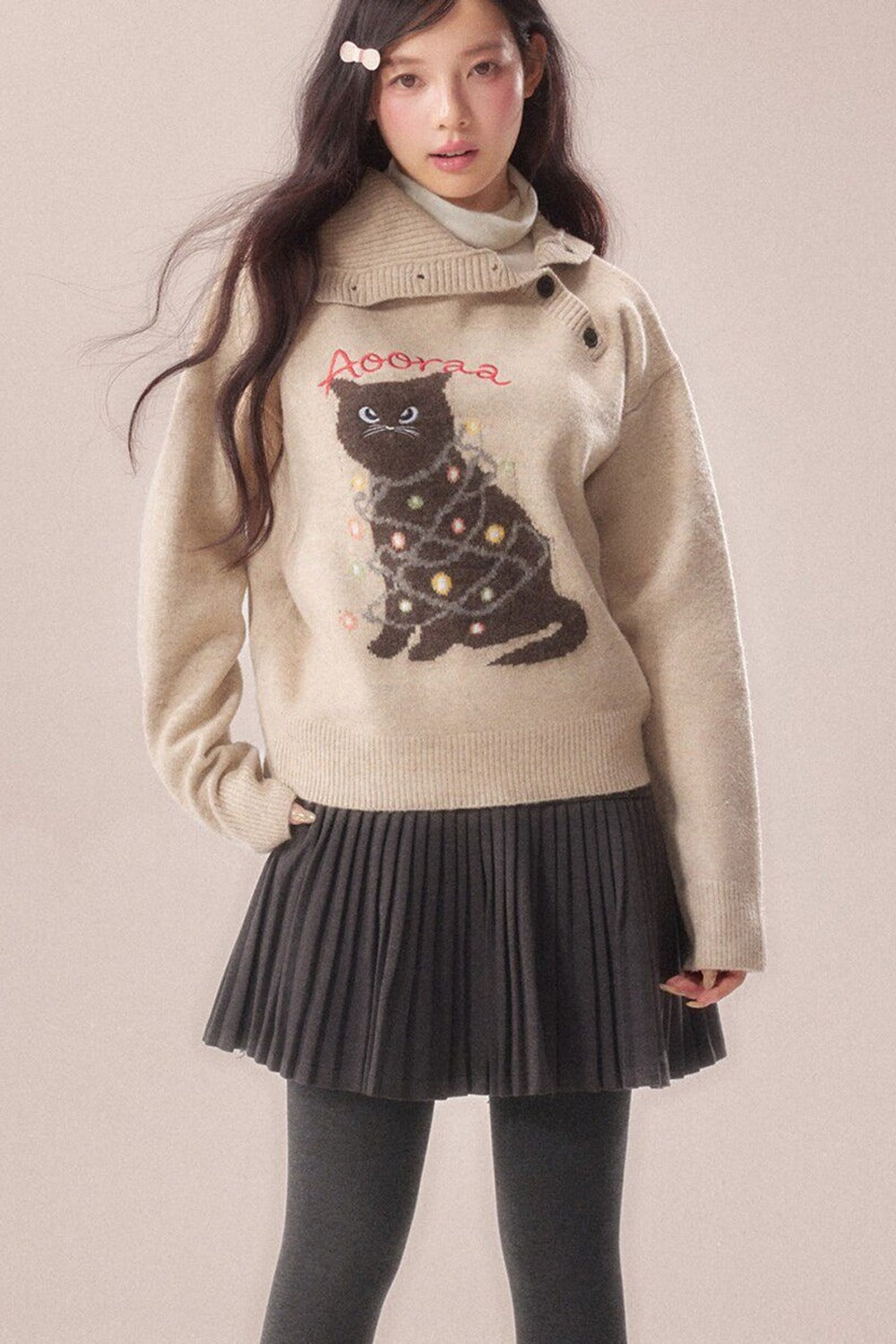 Diagonal Placket Cat Knit Pullover