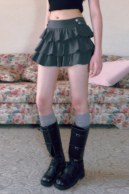 Gonna a balze con volant dallo stile femminile