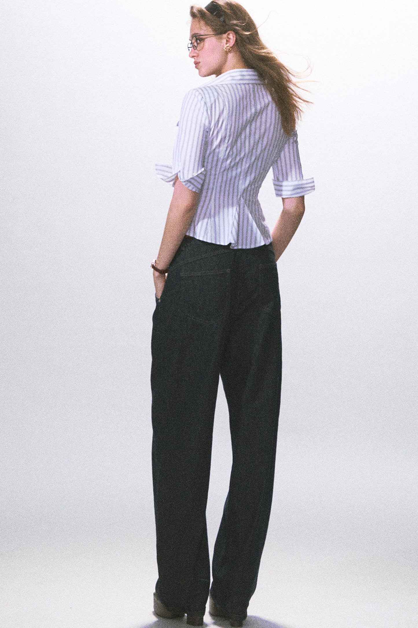 Mid-Sleeve Waist-Cinching Blouse