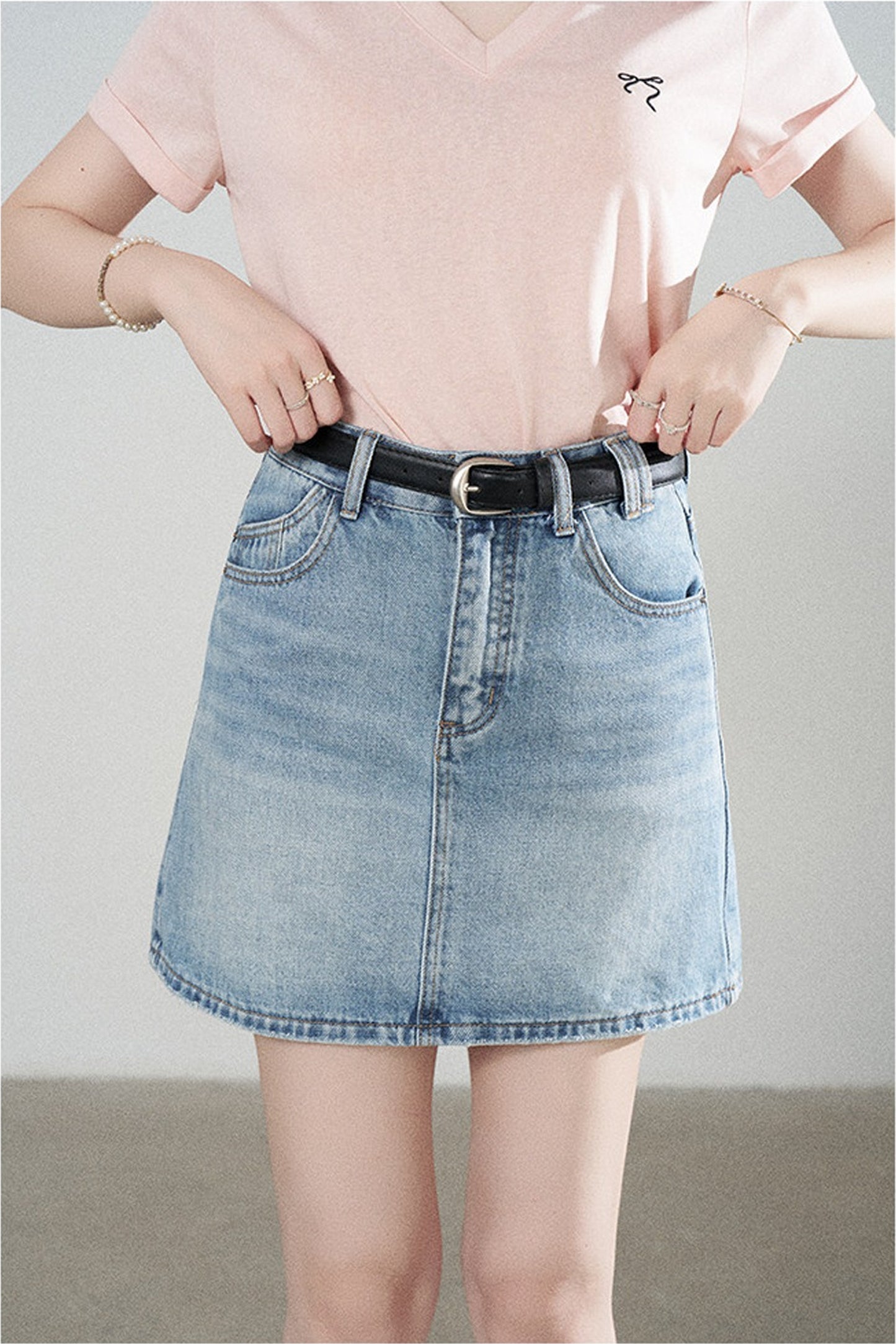 Loose Short-Sleeved Striped Shawl T-Shirt and Denim Skirt Set-Up