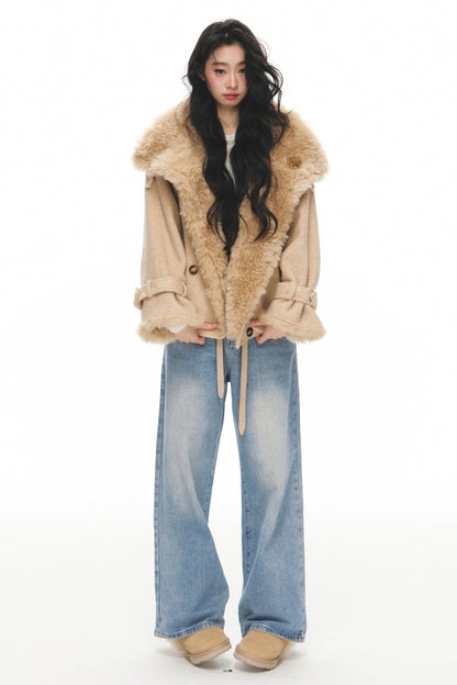 Ensemble veste courte en laine et pantalon