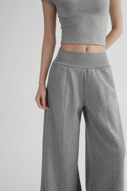 Pantaloni svasati eleganti a vita alta