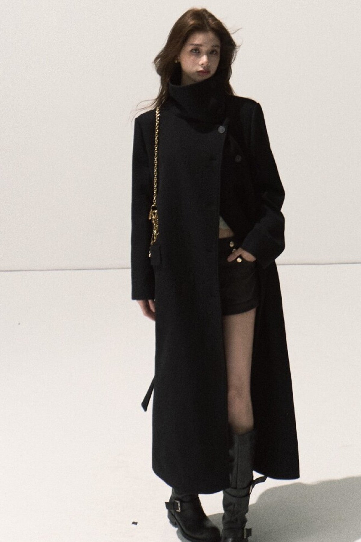 Manteau long en laine à col cheminée