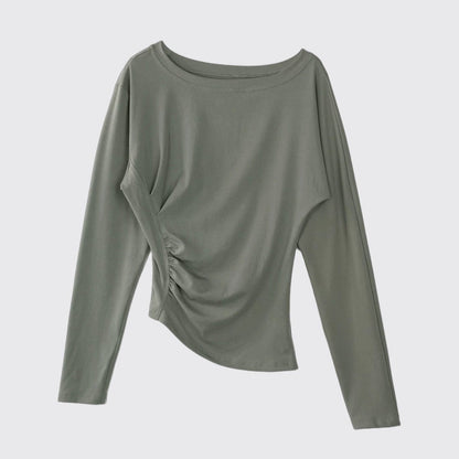Top in lyocell a maniche lunghe con una spalla scoperta