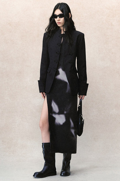Completo con abito qipao in mesh stampato ombra inchiostro scuro