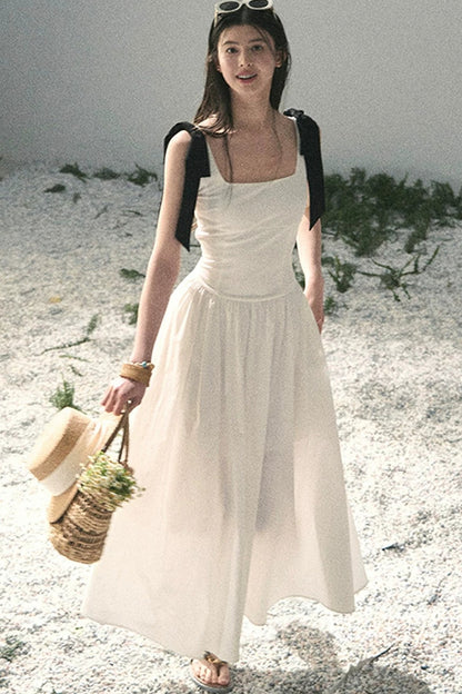 Vestido de tirantes de estilo francés
